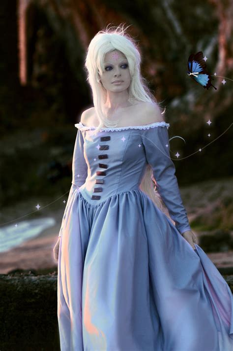 Lady Amalthea Last Unicorn Cosplay by neoqueenhoneybee on DeviantArt