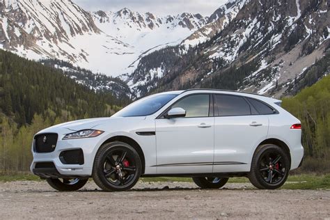 2018 Jaguar F-Pace SUV Specs, Review, and Pricing | CarSession