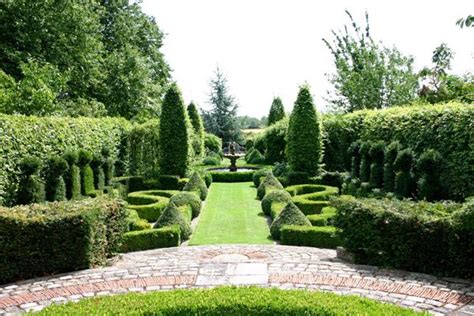 Landscape Design: French Garden | French garden design, Country garden ...