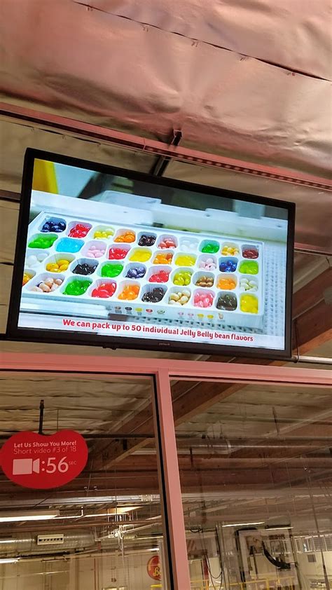 Travel Tuesday: Jelly Belly Factory Tour - Pechluck's Food Adventures