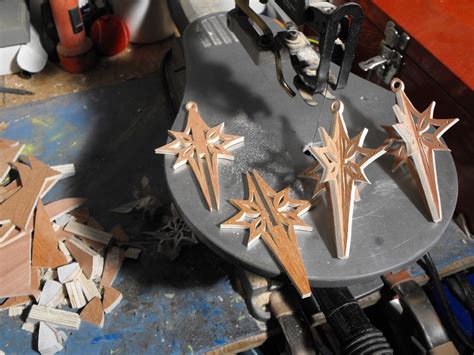 How to make a 3D Star Christmas Ornament – WoodchuckCanuck.com