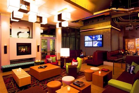 Aloft Philadelphia Airport | Convenient Park, Stay & Fly Near PHL ...