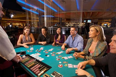 Begin to Play Baccarat Online With Info From the Vegas Masters