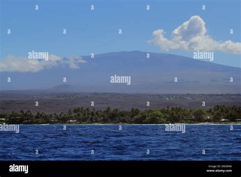 Mauna Kea Volcano Hawaii the big island Pacific Ocean Stock Photo - Alamy