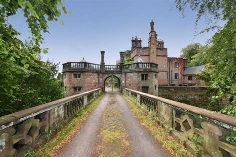 £POA Staffordshire, ENGLAND. Large Moated Castle - Castleist