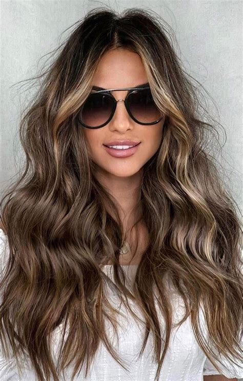 30+ Hair Colour Trends To Try in 2023 : Muted Brown + Blonde Highlights