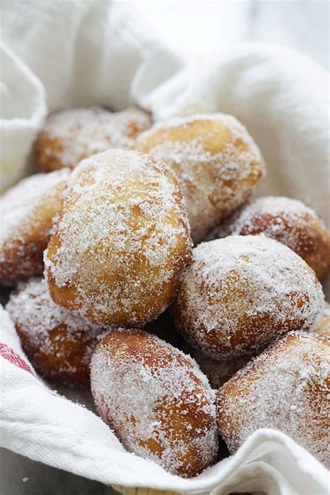 Malasadas (Leonard's Bakery Copycat Recipe!) - Rasa Malaysia