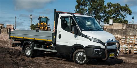 2016 Iveco Daily Review: Cab-chassis three-way tipper | CarAdvice