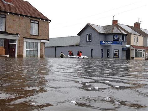 Flooding could affect parts of the country until Tuesday – Environment Agency | Express & Star