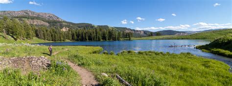 Yellowstone Hiking 101 - Yellowstone Forever