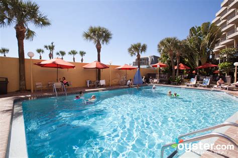 La Quinta Inn & Suites by Wyndham Cocoa Beach Oceanfront Review: What To REALLY Expect If You Stay