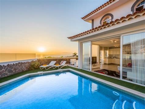 Discover The Top 10 Best 'Tenerife Airbnb' To Stays Luxurious And Comfortable - TravelDota