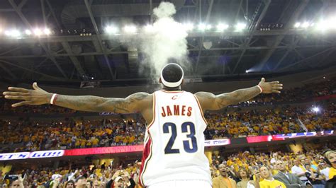 LeBron James chalk toss: Fans vote in favor of Cleveland Cavaliers ...