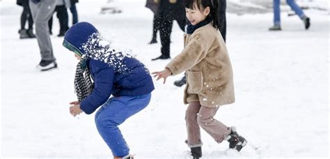 Schools Across The Country Are Banning Snowball Fights