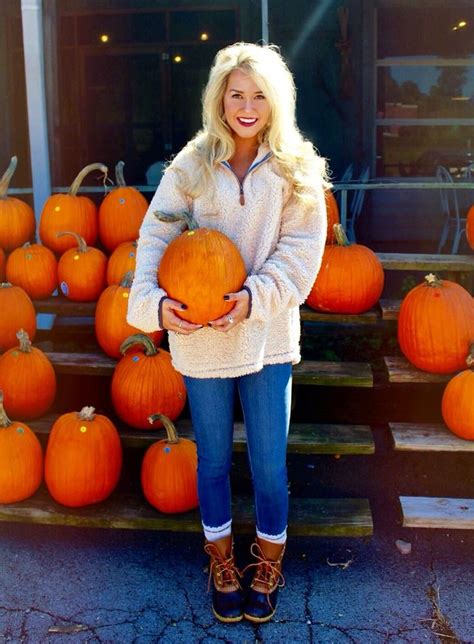 127 best Pumpkin Patch Outfits images on Pinterest | Fall outfits, Fall winter fashion and Autumn