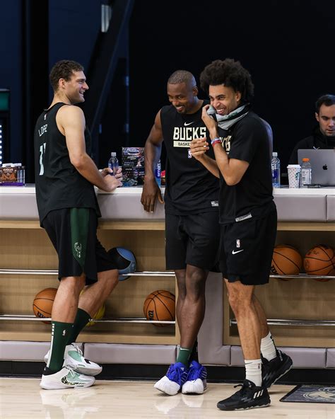 In Photos: Bucks Practice & Shootaround Ahead Of Trailblazers Game ...