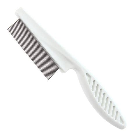 How To Use A Cat Flea Comb Properly - Feline Friendly Care