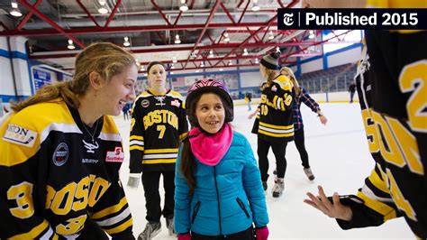 Canadian Women’s Hockey League Faces Challenges in North America - The New York Times