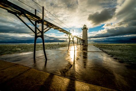 Visit Manistee Michigan - North Pierhead Lighthouse, Manistee, MI Lake ...