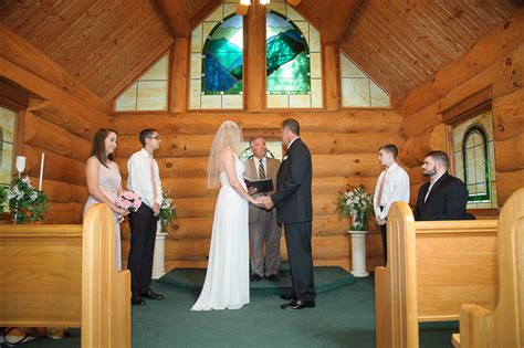 Smoky Mountain Weddings in Gatlinburg, Tennessee