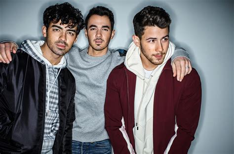 Jonas Brothers’ ‘Sucker’: It’s Time To Embrace The Great New Single | Billboard – Billboard