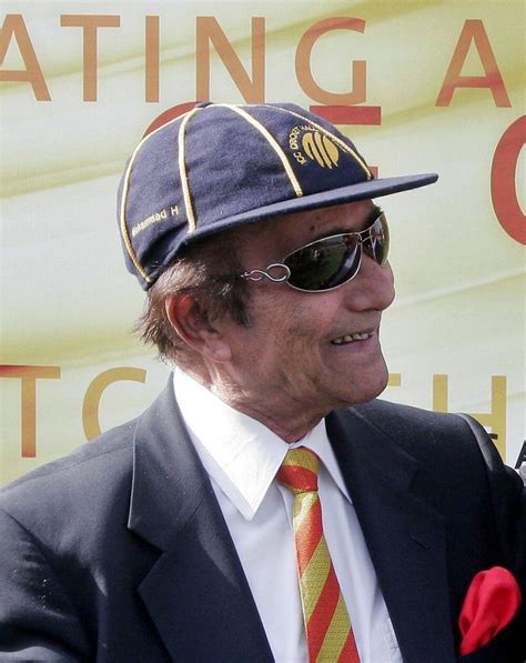 Legendary Pakistani Cricketer Hanif Mohammad Dies At 81 - Brandsynario