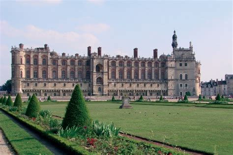 SAINT-GERMAIN-EN-LAYE CASTLE - NATIONAL ARCHAEOLOGY MUSEUM ...