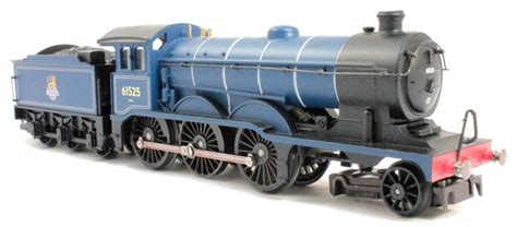 OO Gauge Hornby BR Express Blue LNER Class B12 4-6-0 Steam Locomotive ...