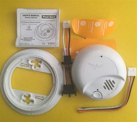 First Alert 9120B Smoke Detector & Alarm, AC Powered With Battery Backup————7 29054513014 | eBay