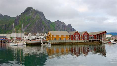 Visit Svolvaer: Best of Svolvaer, Vagan Travel 2022 | Expedia Tourism