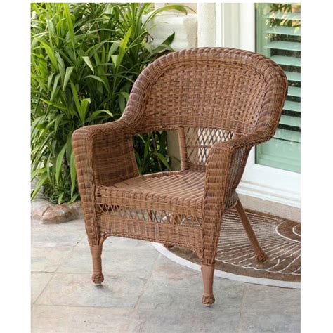 Create A Cozy Outdoor Getaway With Wicker Patio Chairs - Patio Designs