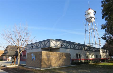 Kingsburg, California Fire Department and Water Tower | Flickr