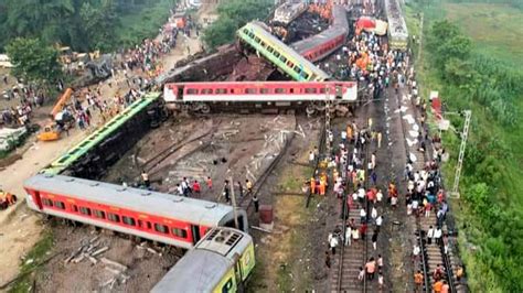 People express grief over tragic train accident in Odisha | Trending - Hindustan Times