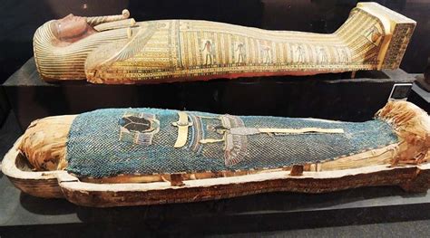 Luxor Museum: What are the exhibits in Luxor Museum?