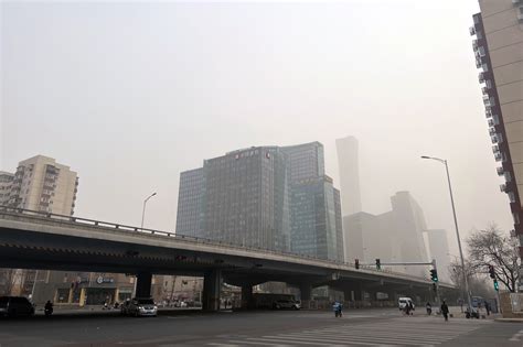 Beijing Choked by Worst Air Pollution in More Than a Year - Bloomberg