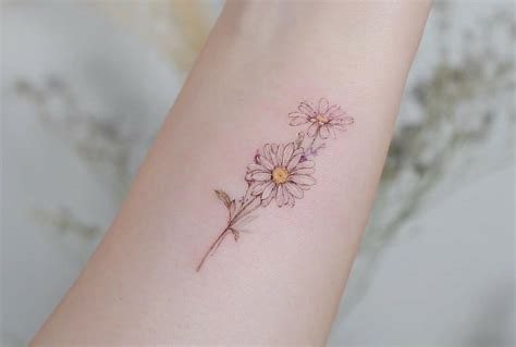 11+ Minimalist Daisy Tattoo Ideas That Will Blow Your Mind!