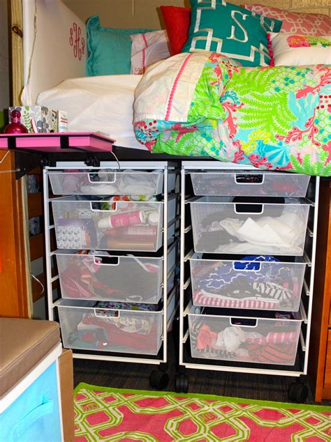 Dorm Room Essentials! - Prep Avenue