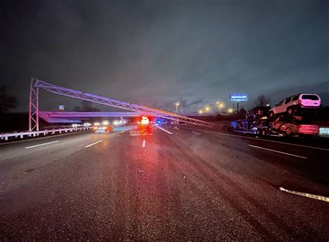 I-65 North reopens after crash causes overhead sign to fall onto ...