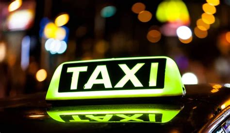 Taxi sign at night — Stock Photo © philipus #6280697