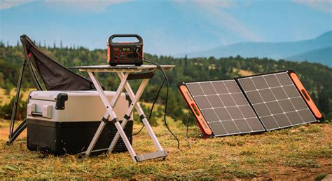 7 Best Emergency Solar Power Kits, Reviewed 2023 [Emergency Solar Power Generators for Going Off ...