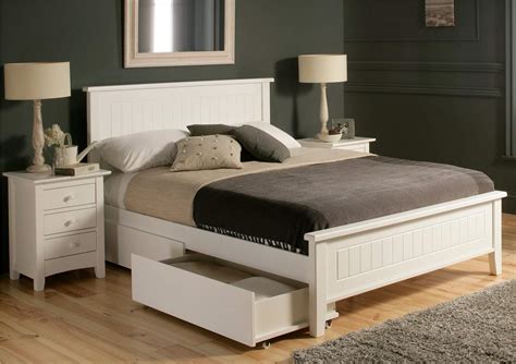 Beds with Drawers Underneath – HomesFeed