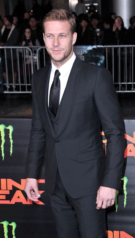 VJBrendan.com: Luke Bracey at the 'Point Break' Premiere