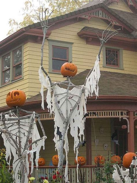 Diy Halloween Decorations Driveway