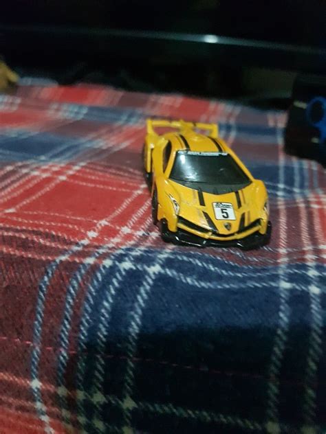 Lamborghini veneno yellow on Carousell