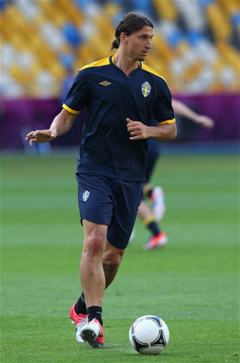 Z. Ibrahimovic (Sweden) - Zlatan Ibrahimovic Photo (31237992) - Fanpop