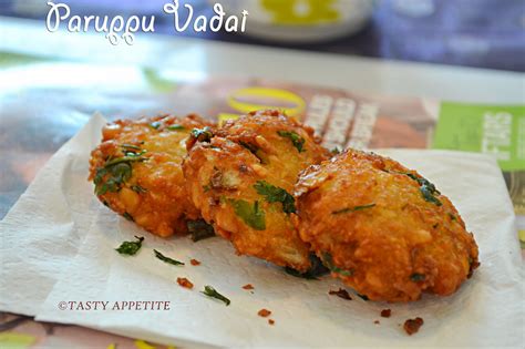 Paruppu Vadai / Parippu Vada / Dal Vadai / Lentil Fritters / Aamai ...