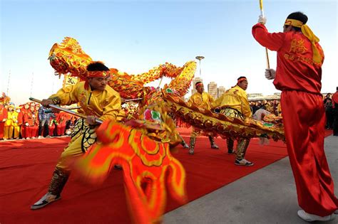 Dragon dance competition held to promote traditional Chinese culture ...