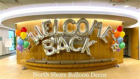 "Welcome Back" Corporate Office Banner & Helium Bouquets