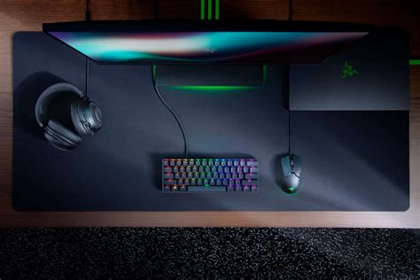 This New Mini Razer Keyboard Looks Perfect For Minimalists