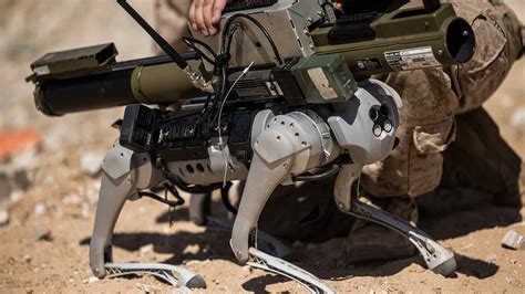 Les Marines américains ont développé un « robot-chèvre » armé d'un lance-roquettes